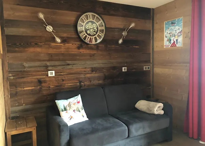 De Mae * فال تورُن