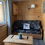 De Mae * Val Thorens