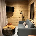 De Mae Apartment *