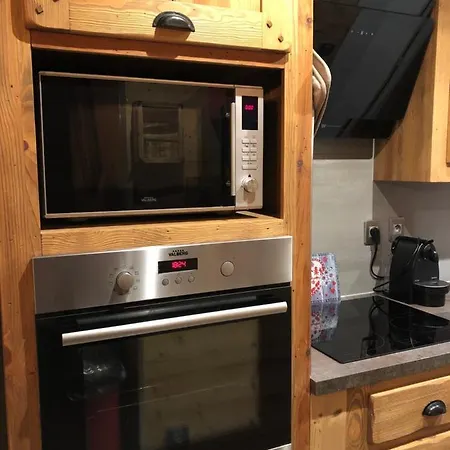 De Mae Apartament