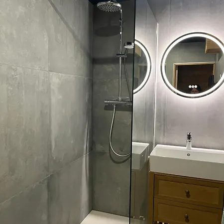 Apartment De Mae Val Thorens